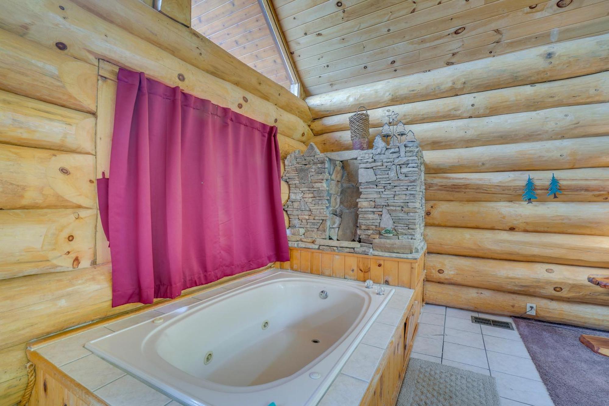 Gatlinburg Cabin With Hot Tub About 11 Miles To Downtown Esterno foto